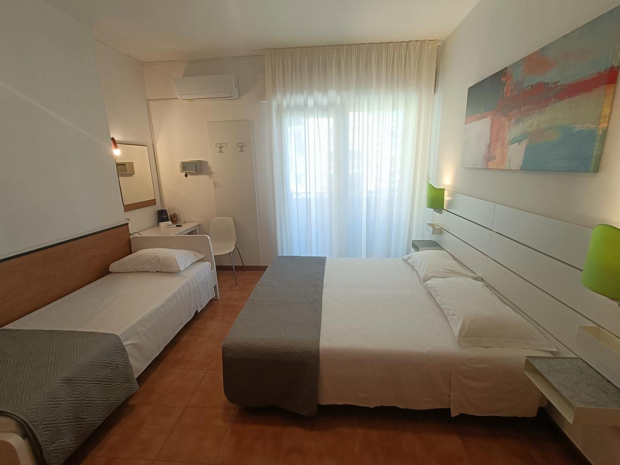 גראדו Hotel Merano מראה חיצוני תמונה